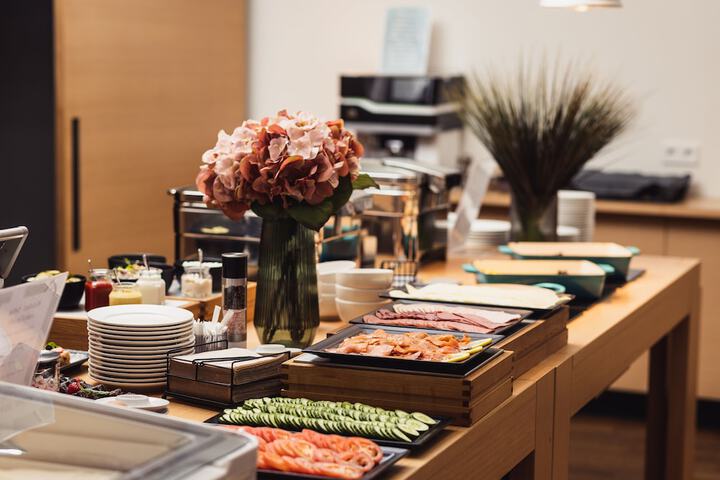 Breakfast buffet