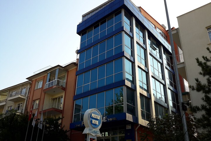 Hotel 67 of 68