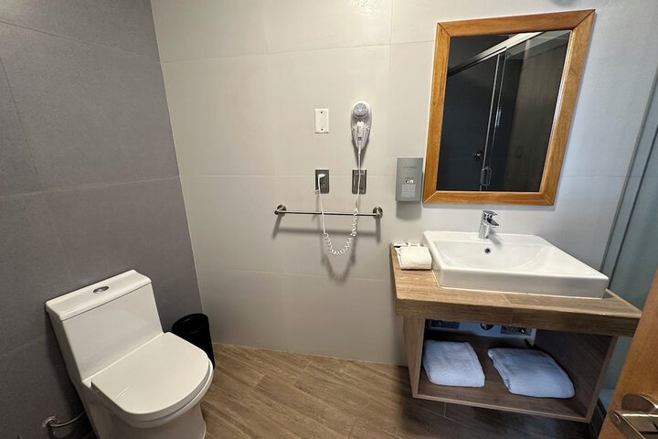Room 48 of 167