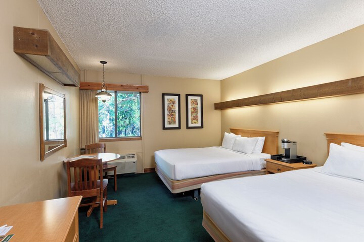 Room 4 of 15