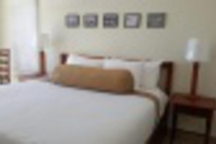 Room 446 of 695