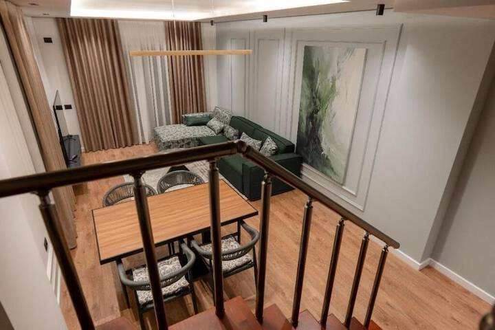 Room 63 of 95