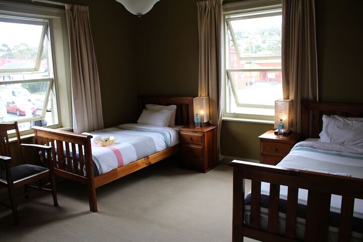 Room 16 of 61