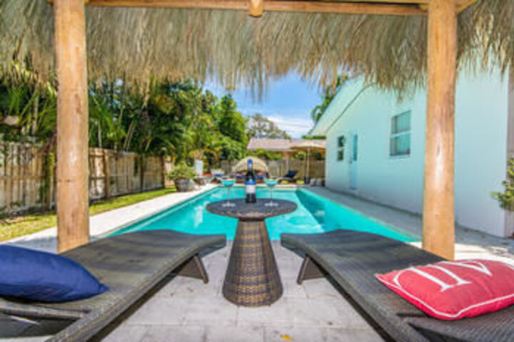 Pool 387 of 524