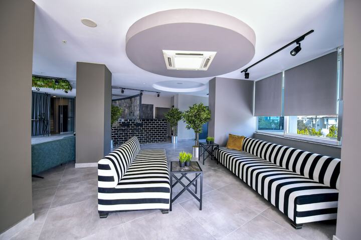 Hotel Interior 4 of 62