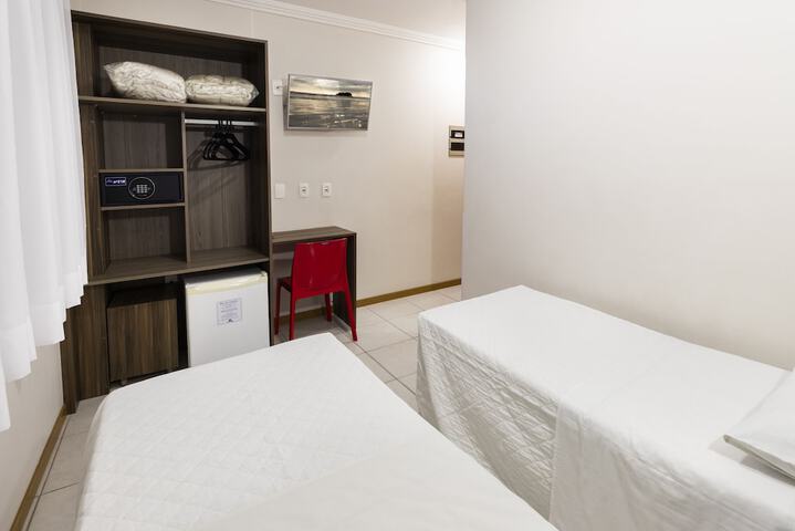 Room 10 of 53