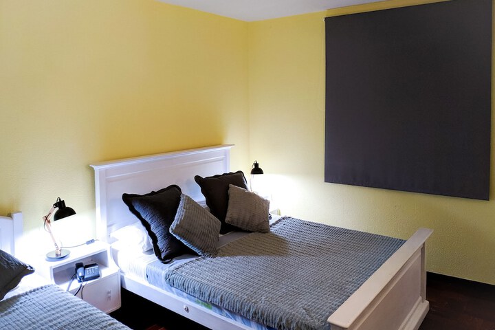 Room 3 of 39