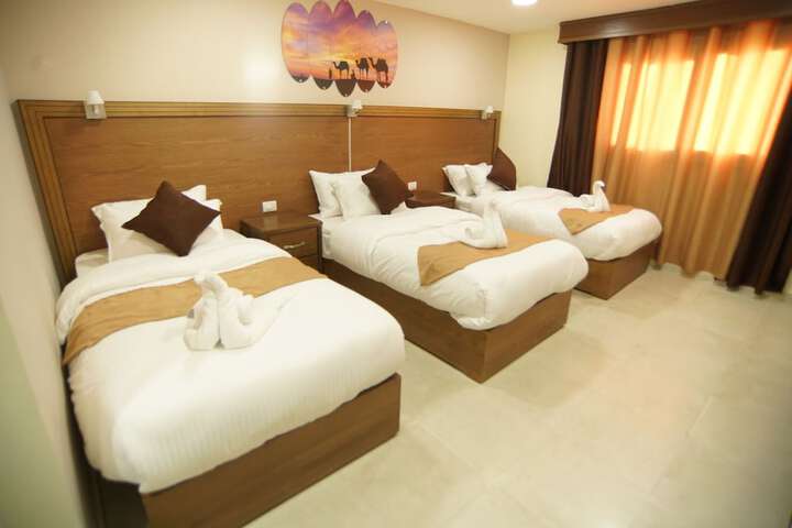 Room 5 of 37