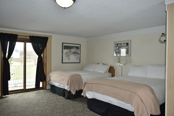 Room 6 of 23