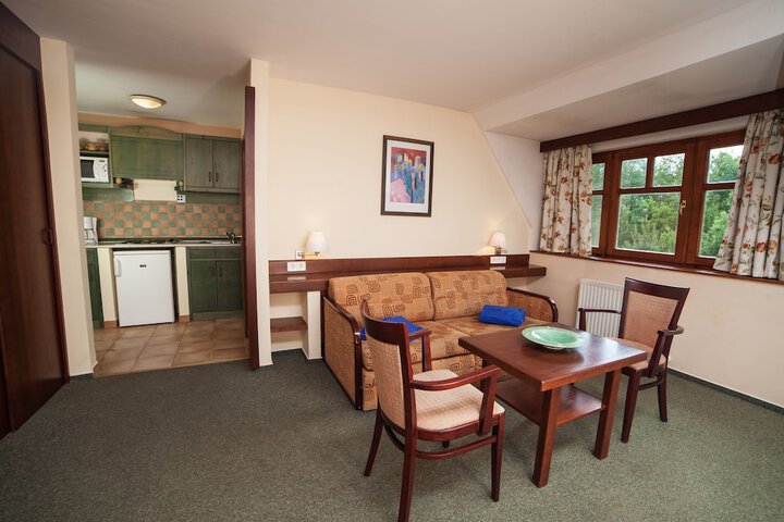 Room 10 of 59