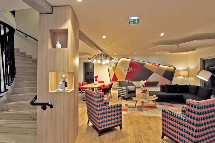 Lobby Entry