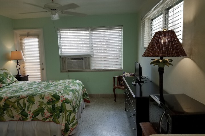 Room 135 of 218