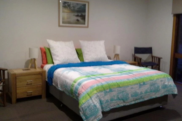 Room 2 of 4