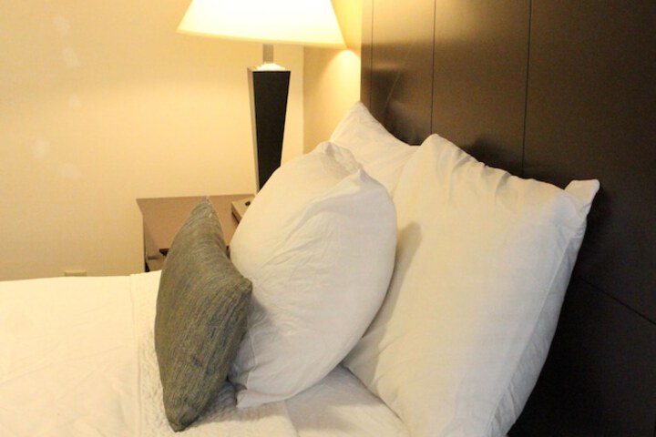 Room 12 of 83