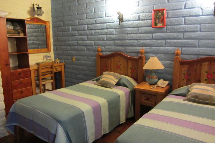 Room 5 of 48