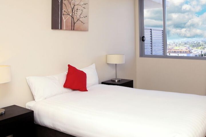 Room 5 of 36