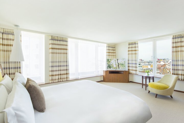 Room 100 of 250