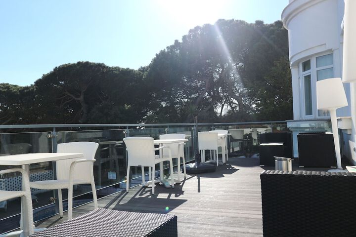 Terrace/Patio 49 of 52