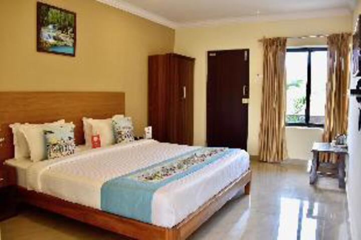 Room 2 of 23