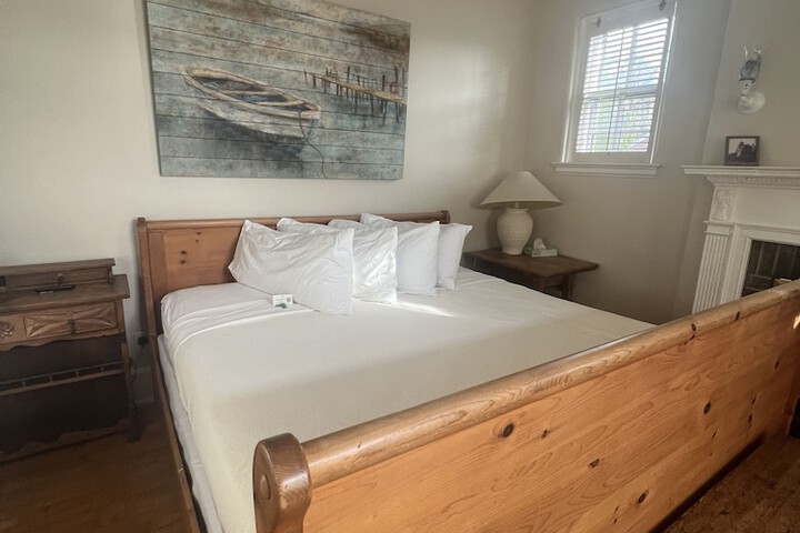 Room 55 of 142