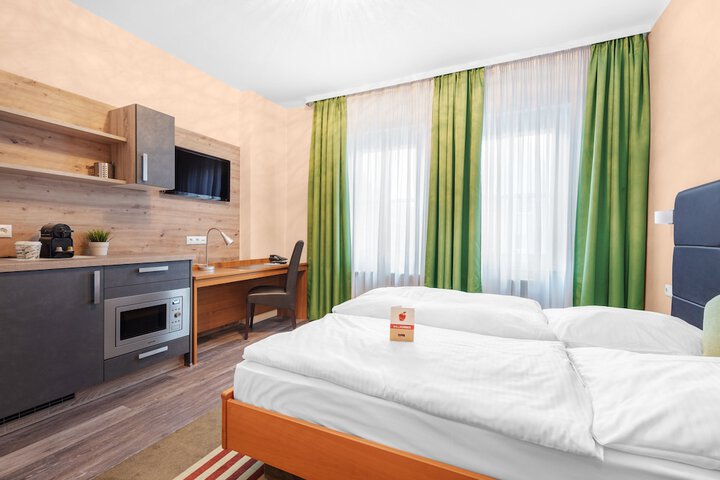 Room 3 of 56