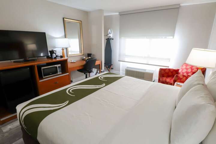 Standard | King Bed (16 of 16)