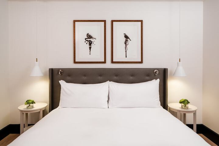 Room 12 of 91