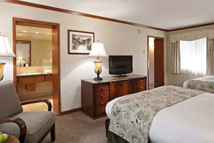 Room 12 of 86