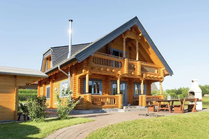 Unique Wooden Holiday Home in the Beautiful Sauerland With Garden Terrace, Sauna
