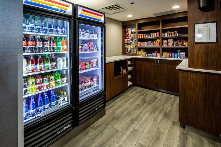 Snack bar