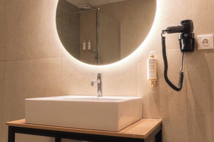 Bath Interior