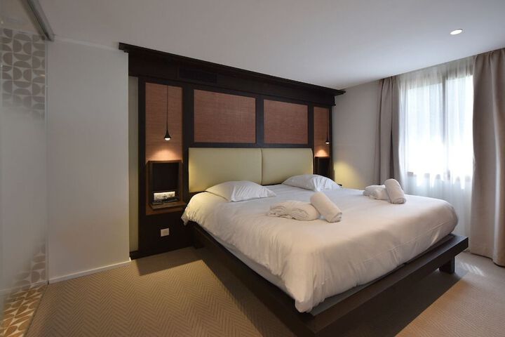 Room 19 of 62