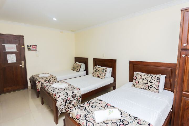Room 3 of 47