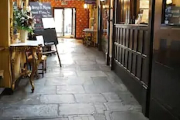 Terrace/Patio 46 of 48