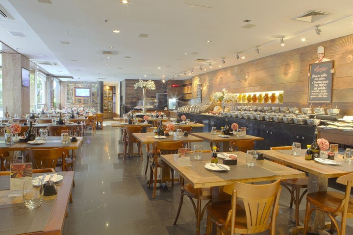 Dining 86 of 108