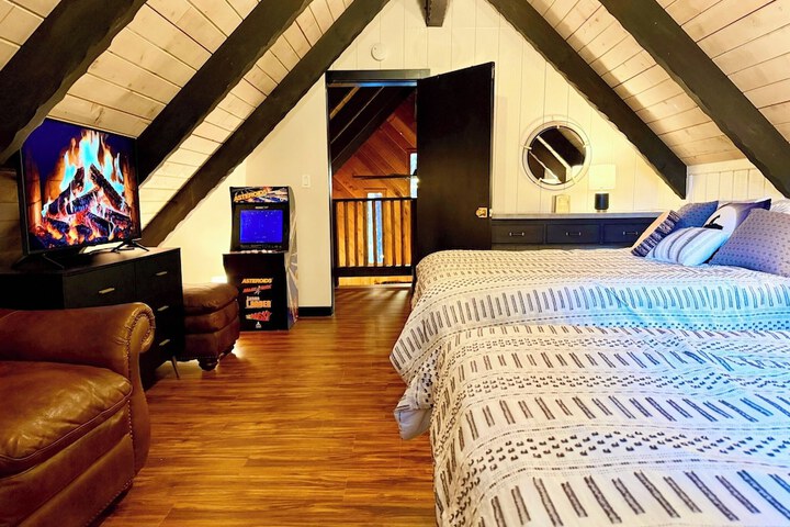 Room 11 of 52