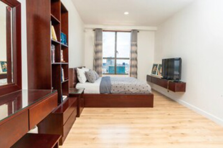 Room 141 of 155