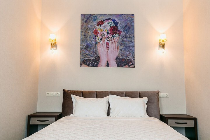 Room 13 of 22