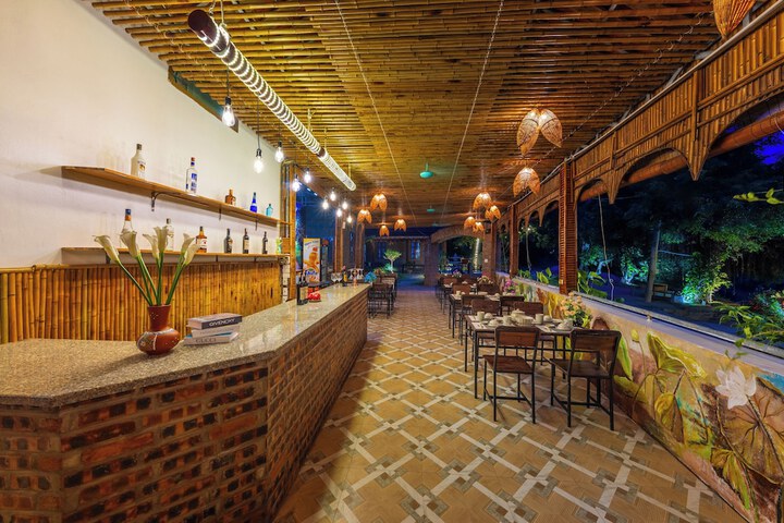 Hotel Interior 54 of 67