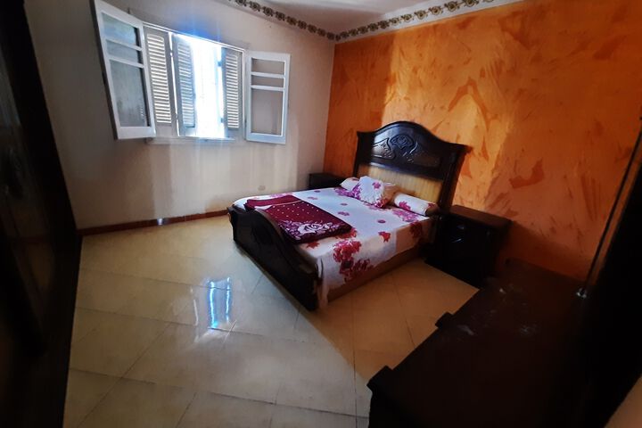 Room 26 of 34