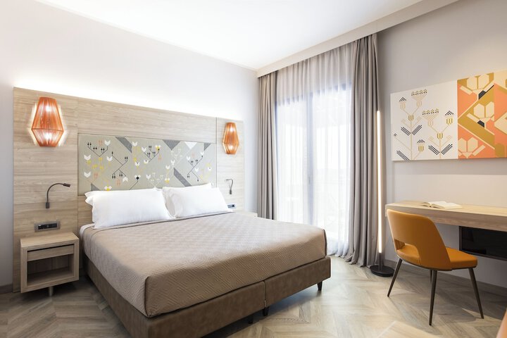 Room 16 of 67