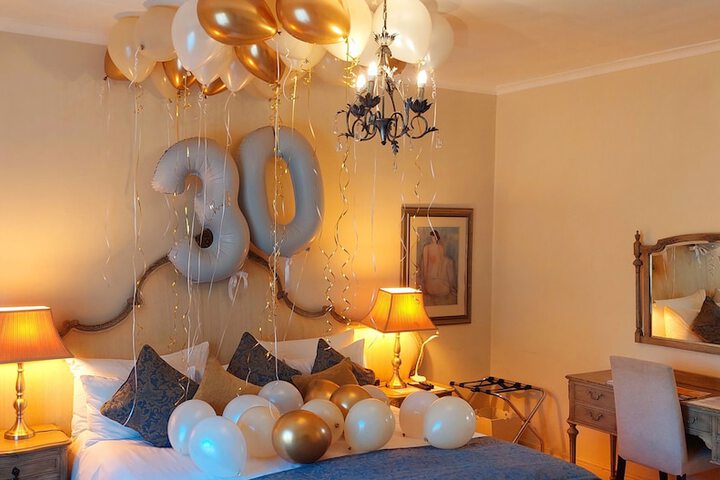 Room 14 of 150