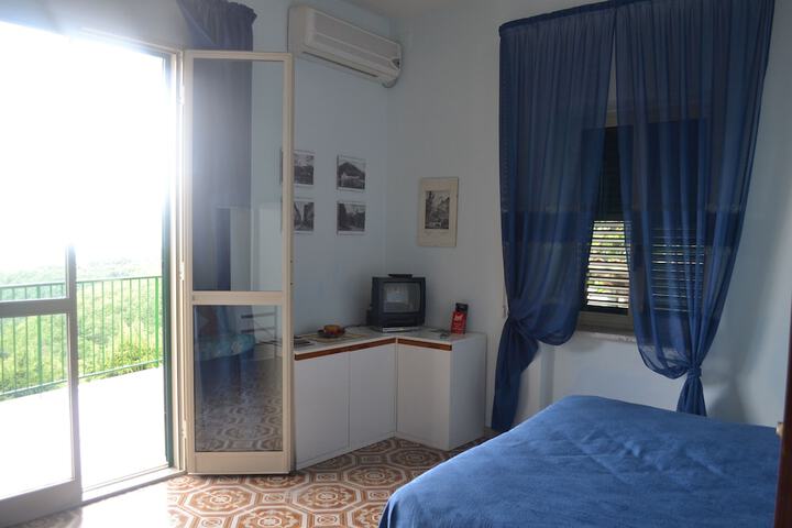 Inside Room Photo