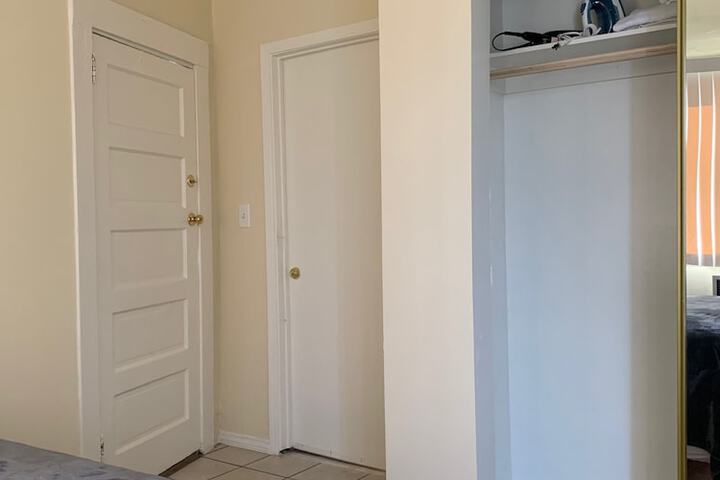 Room 7 of 70