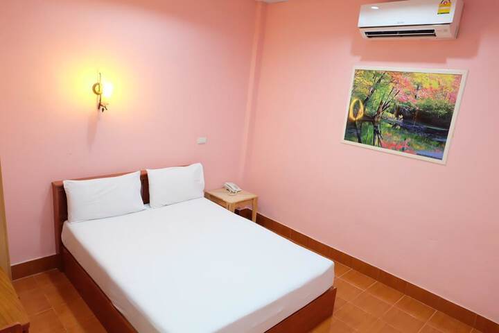 Room 5 of 23