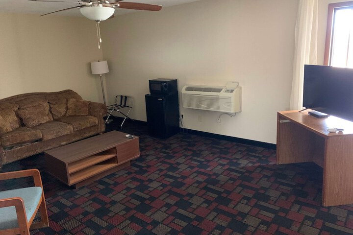 Room 20 of 34