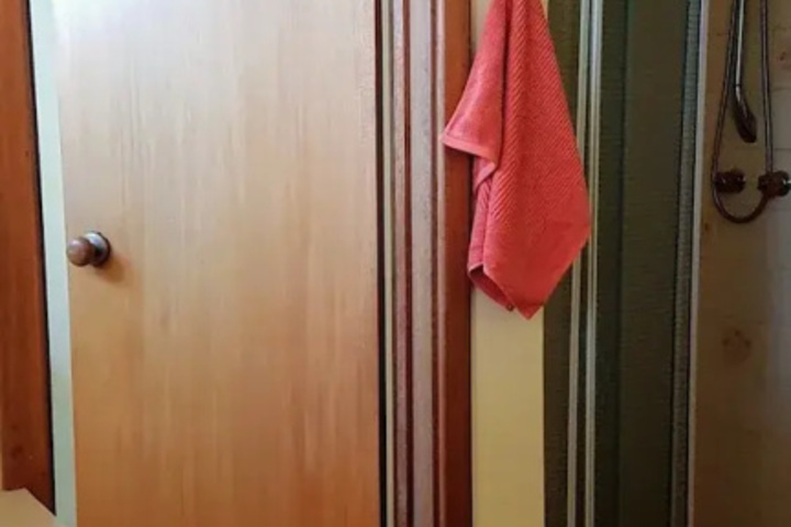 Room 9 of 15