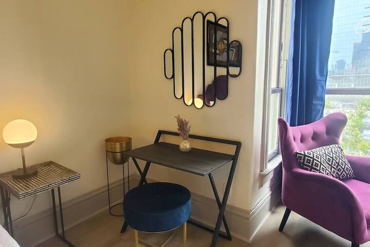 Room 120 of 181