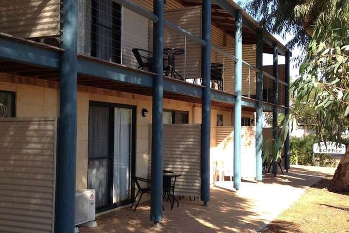 Room 6 of 52