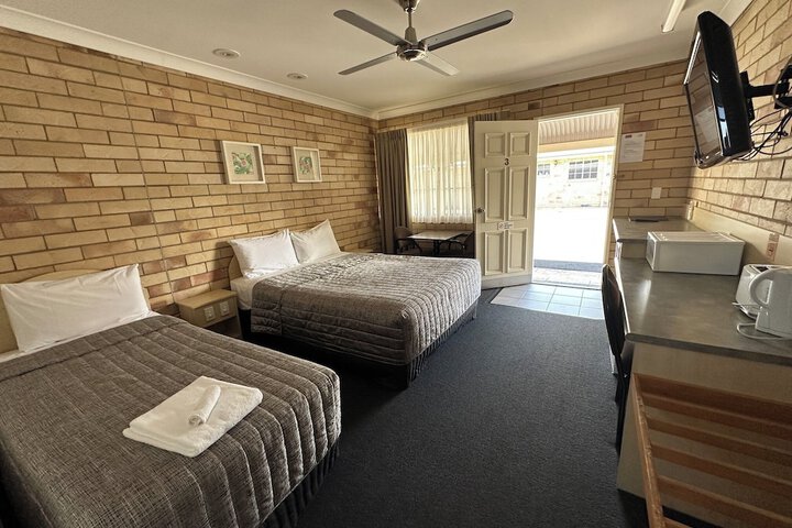 Room 15 of 51